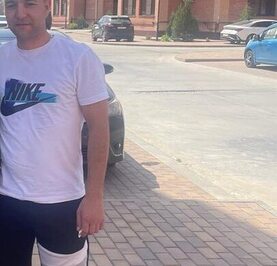 При Знакомстве